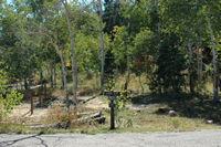E-loop provides bars for tying up horses.